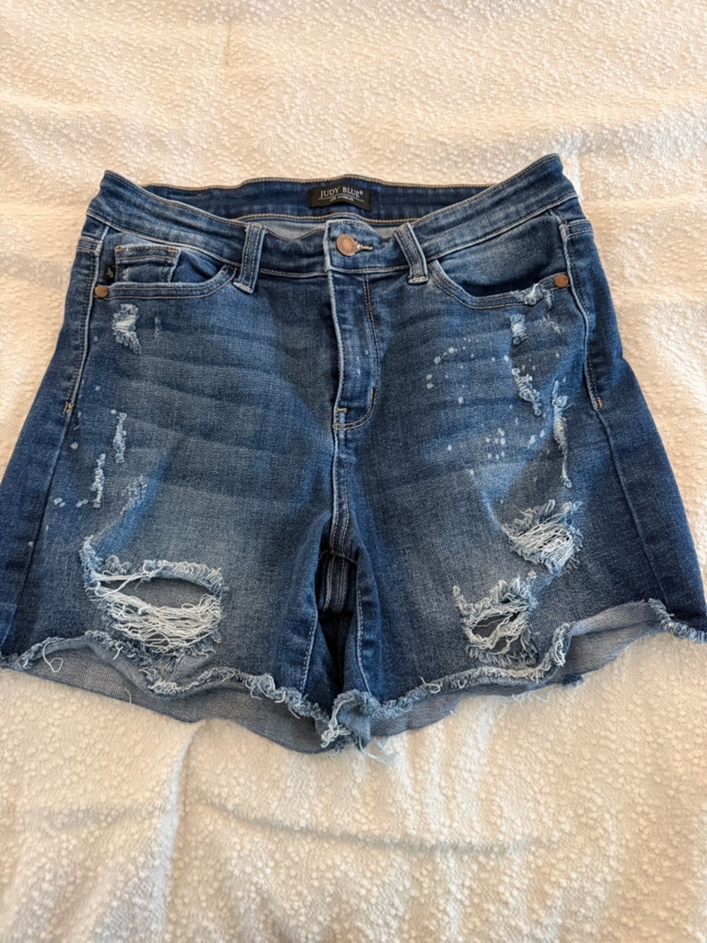 Judy Blue Ripped Frayed Hem Denim Shorts - Dark Blue Wash